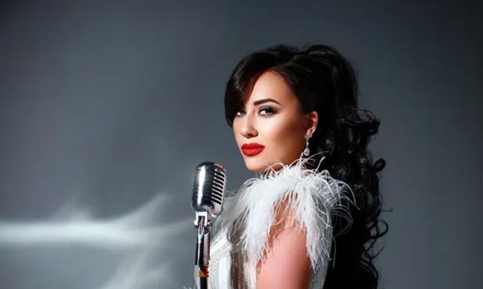 Songstress Sophia Liberman in stage costume